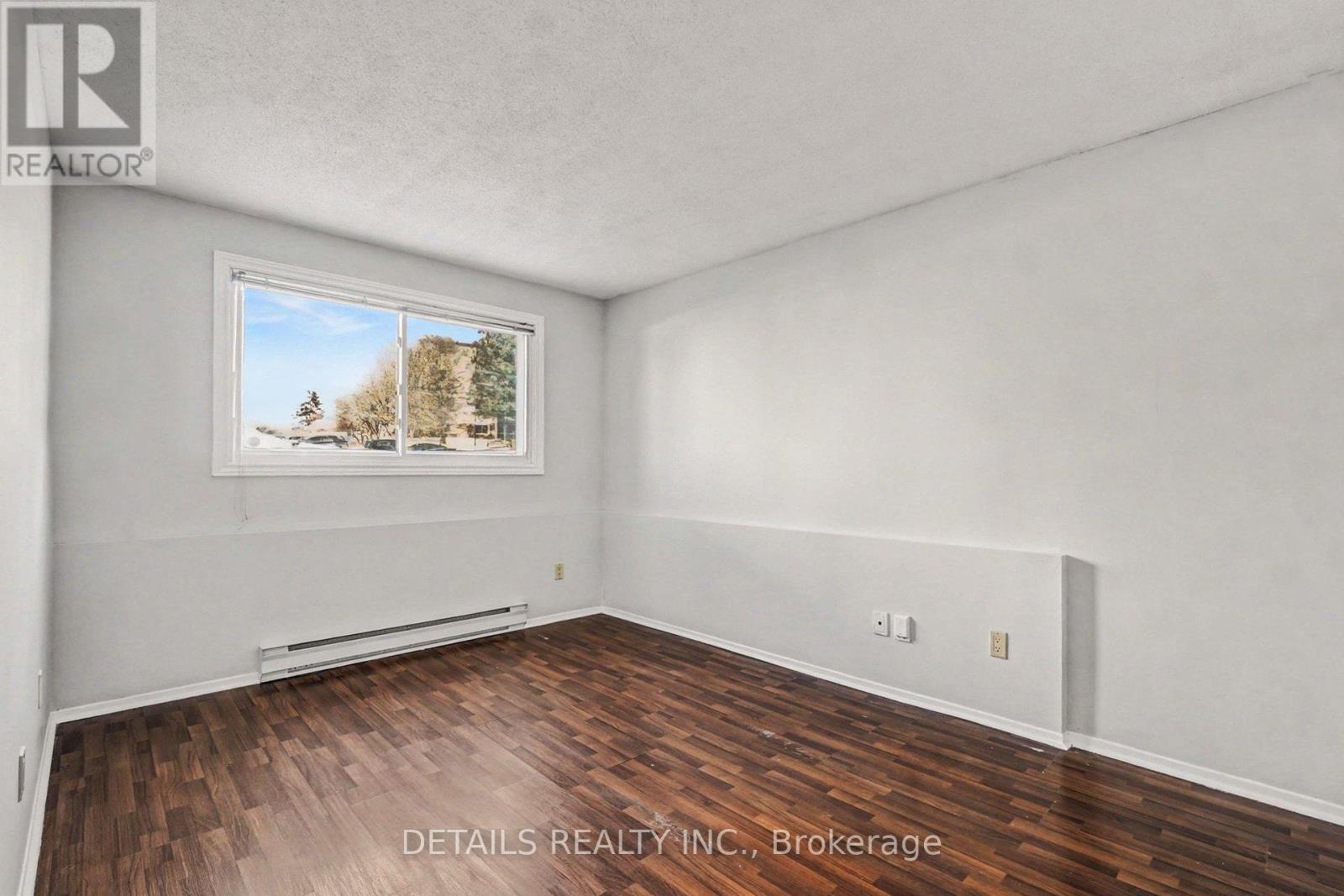 103 - 260 Brittany Drive, Ottawa, Ontario  K1K 4M2 - Photo 9 - X12751576