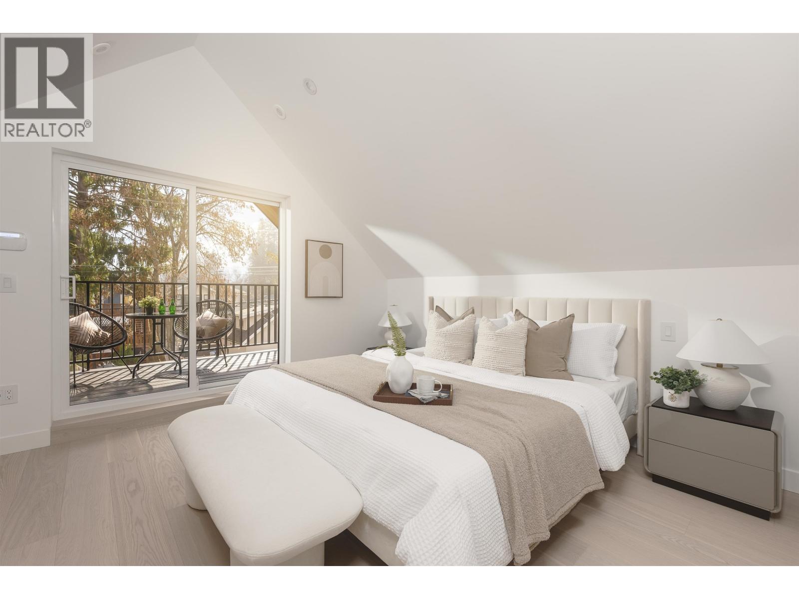 2 2755 W 11th Avenue, Vancouver, British Columbia  V6K 2L8 - Photo 17 - R3085813