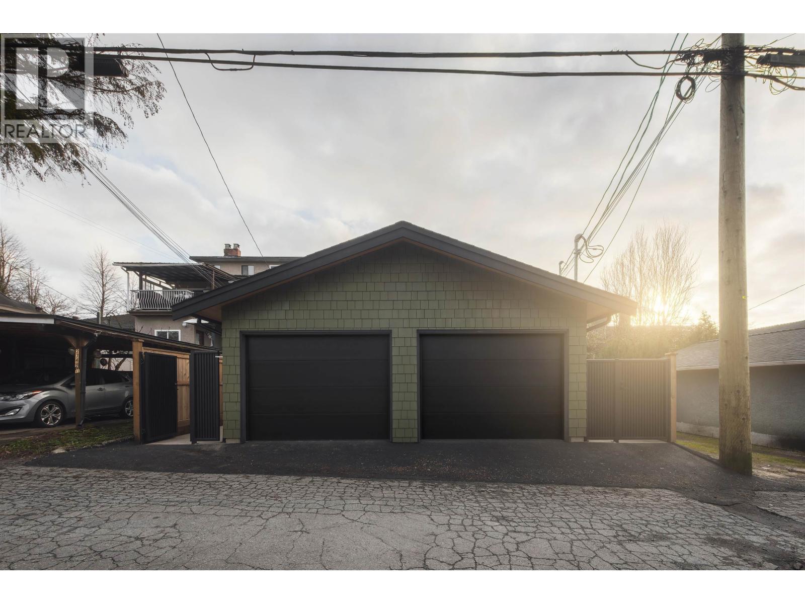 2 2755 W 11th Avenue, Vancouver, British Columbia  V6K 2L8 - Photo 21 - R3085813