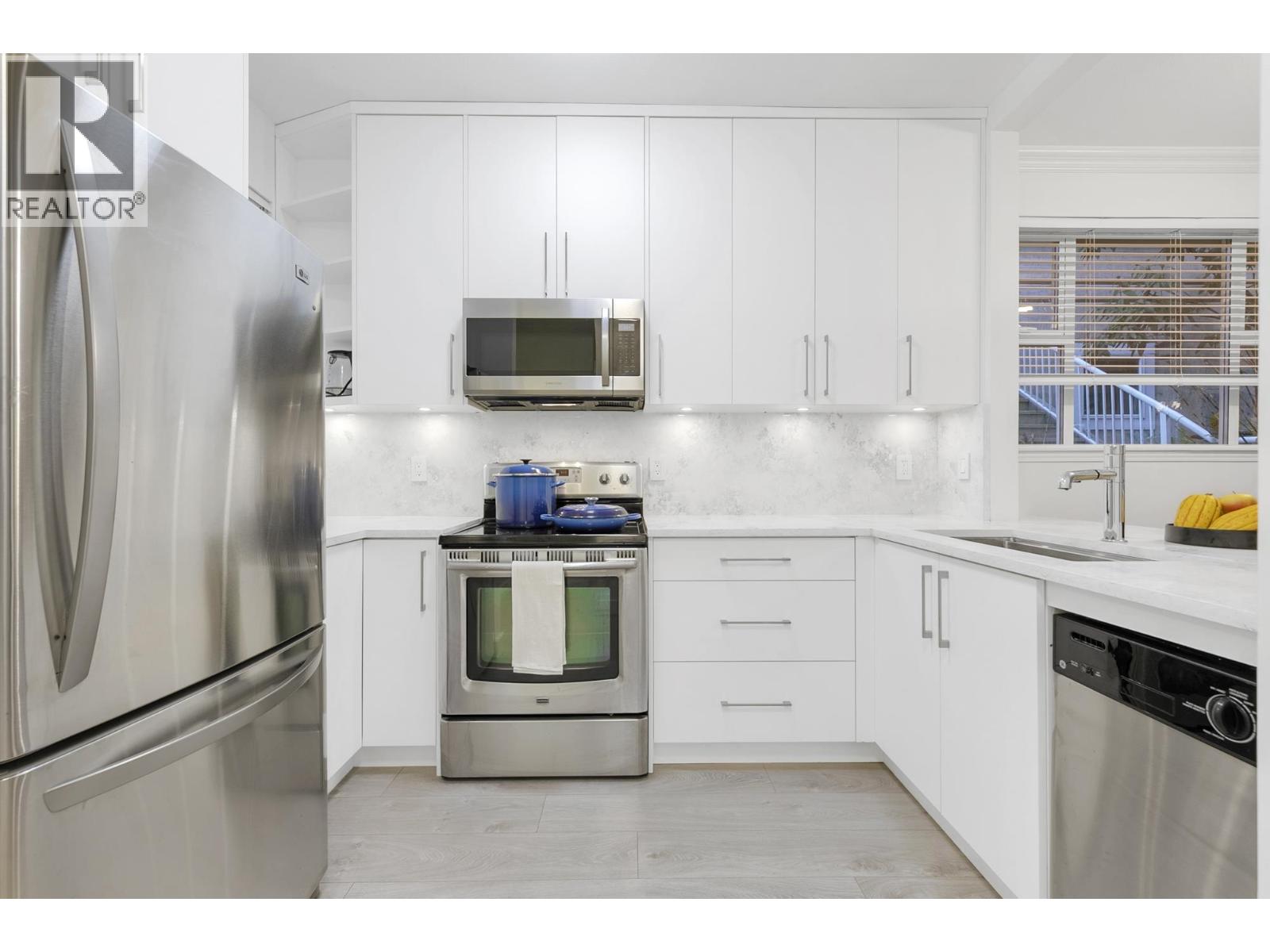 101 1333 W 7th Avenue, Vancouver, British Columbia  V6H 1B8 - Photo 3 - R3085824