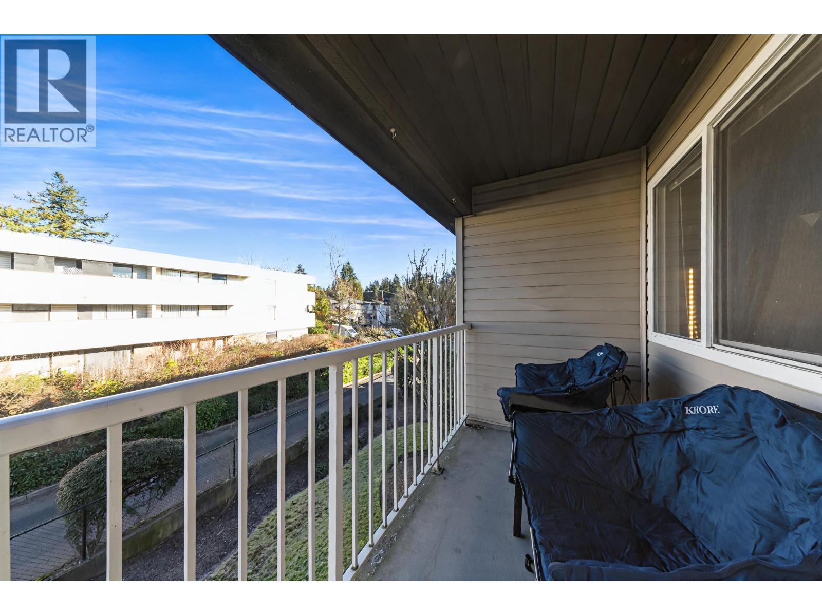 301 1209 Howie Avenue, Coquitlam, British Columbia  V3J 1T9 - Photo 12 - R3085833