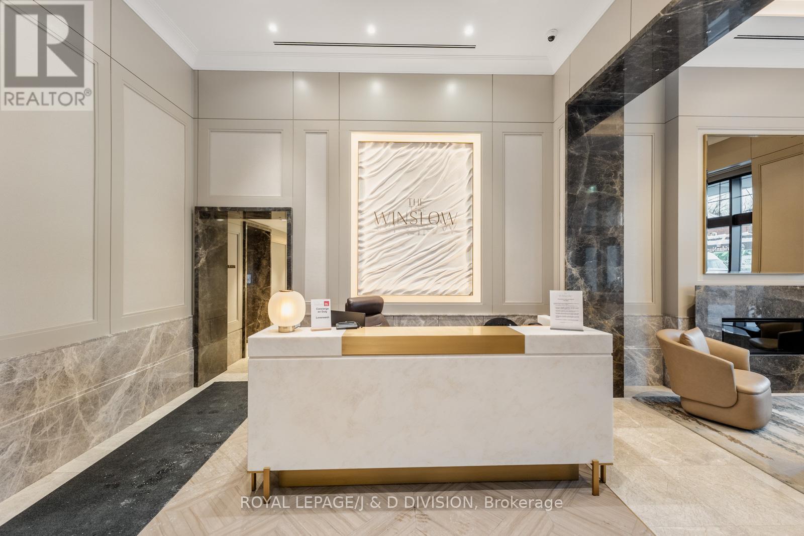 710 - 1 Strathgowan Avenue, Toronto, Ontario  M4N 0B3 - Photo 25 - C12751560