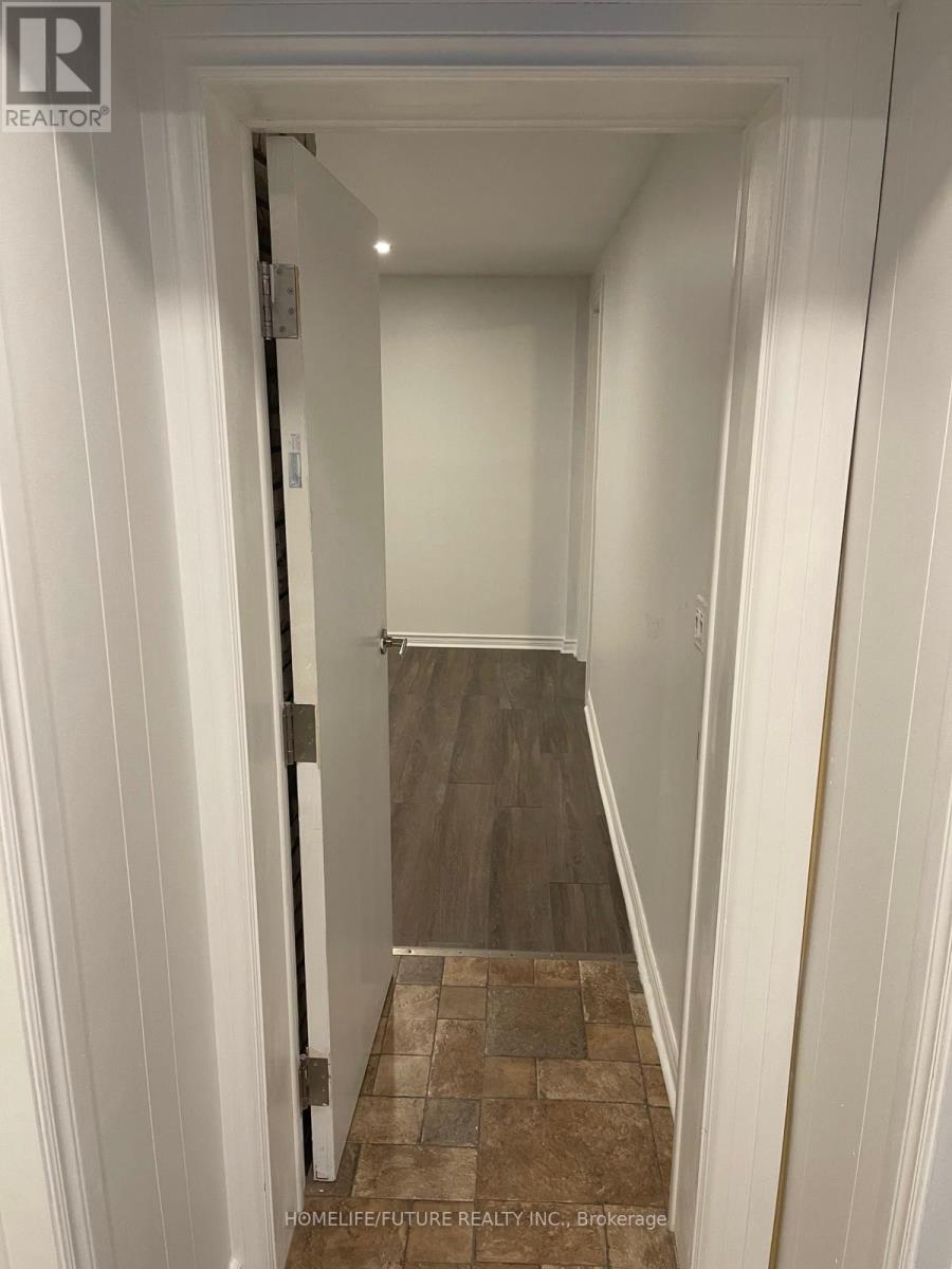 BSMT - 52 FALAISE ROAD, Toronto, Ontario