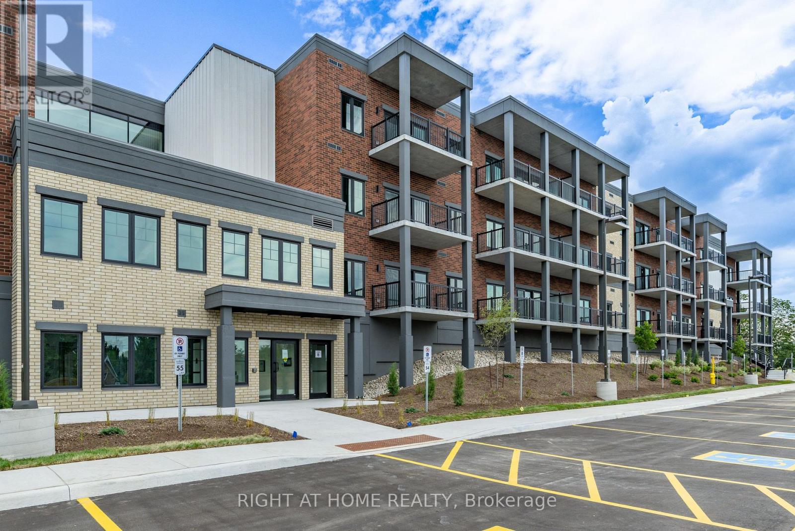 321 - 121 Mary Street, Clearview, Ontario  L0M 1G0 - Photo 35 - S12751566