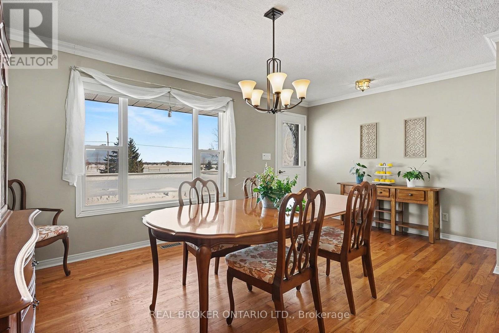 13382 Torbram Road, Caledon, Ontario  L7C 2S8 - Photo 12 - W12751558