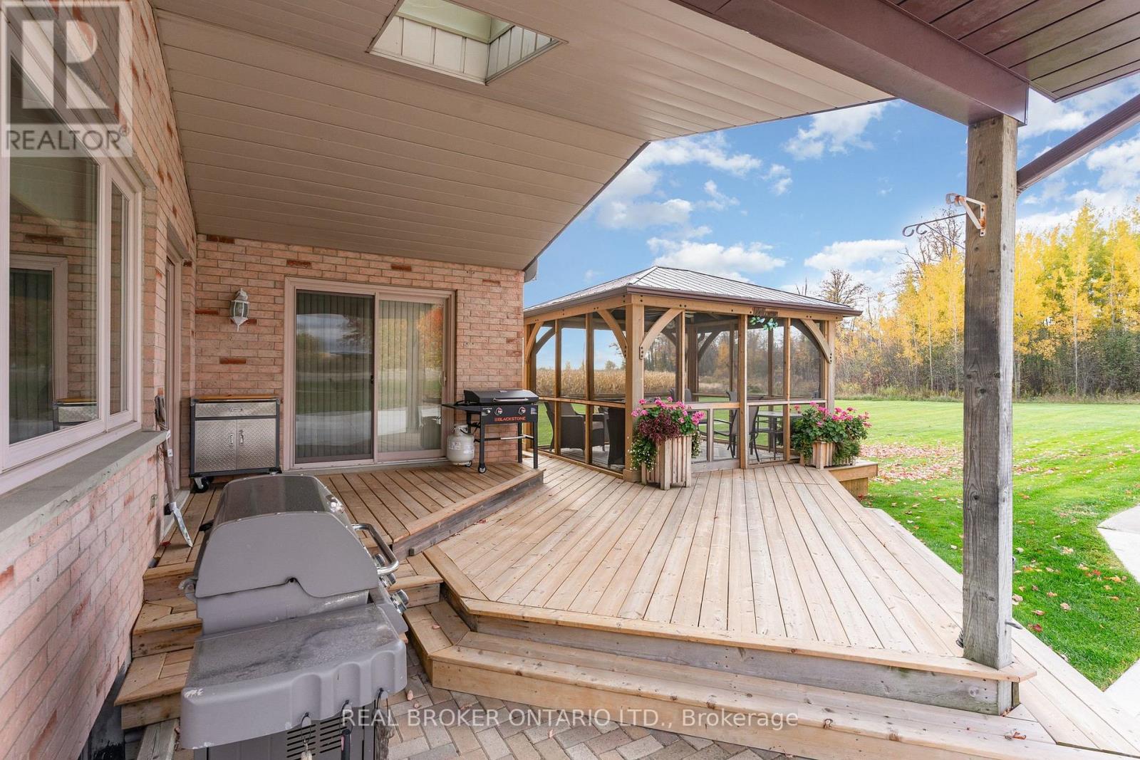 13382 Torbram Road, Caledon, Ontario  L7C 2S8 - Photo 33 - W12751558