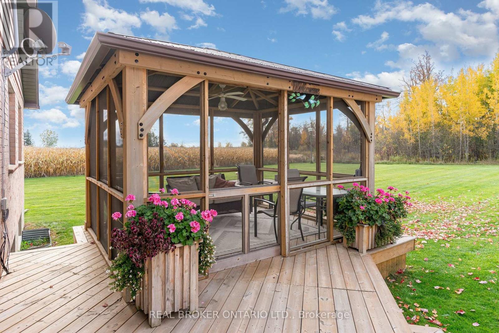 13382 Torbram Road, Caledon, Ontario  L7C 2S8 - Photo 37 - W12751558