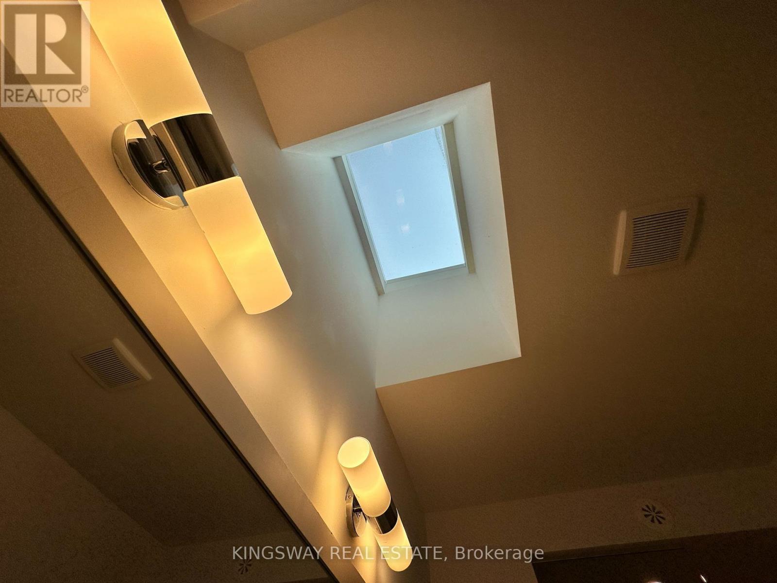 57 - 30 Lunar Crescent, Mississauga, Ontario  L5M 2R5 - Photo 22 - W12751574