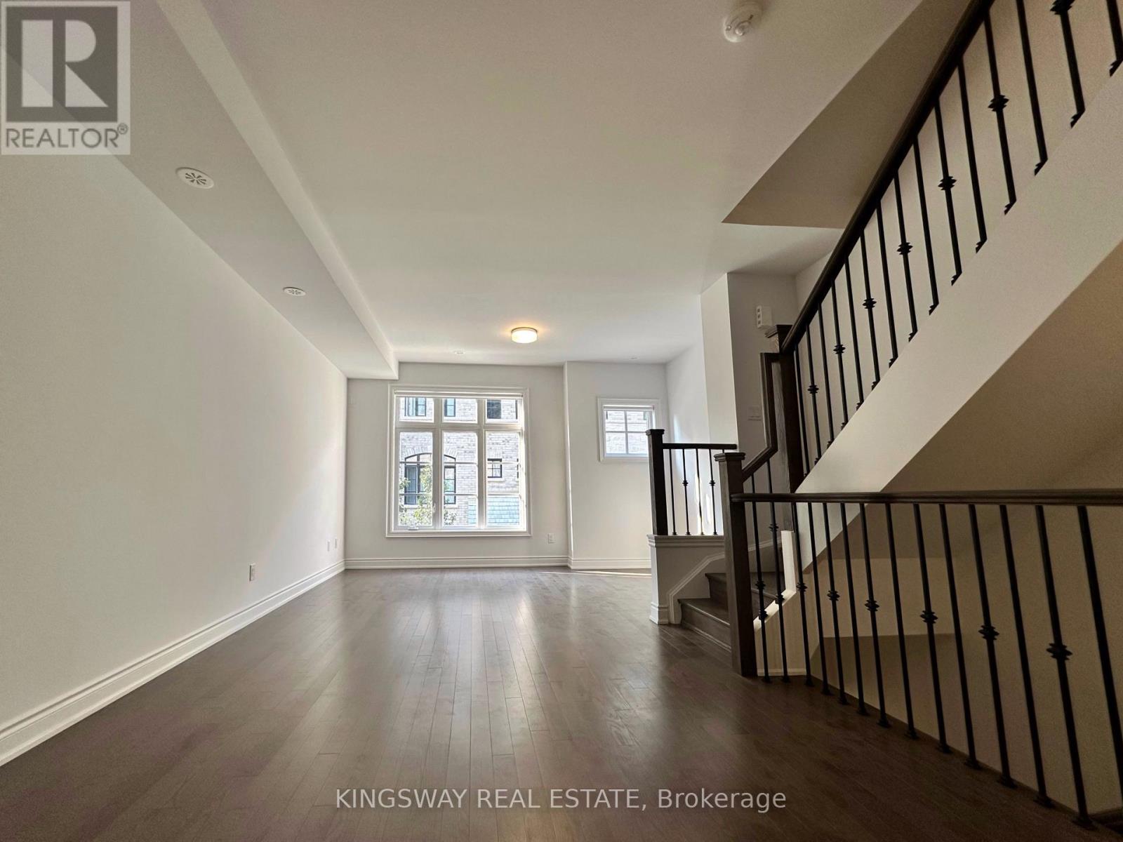 57 - 30 Lunar Crescent, Mississauga, Ontario  L5M 2R5 - Photo 9 - W12751574