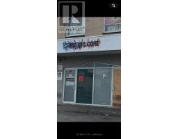 2561 HURONTARIO STREET, Mississauga, Ontario