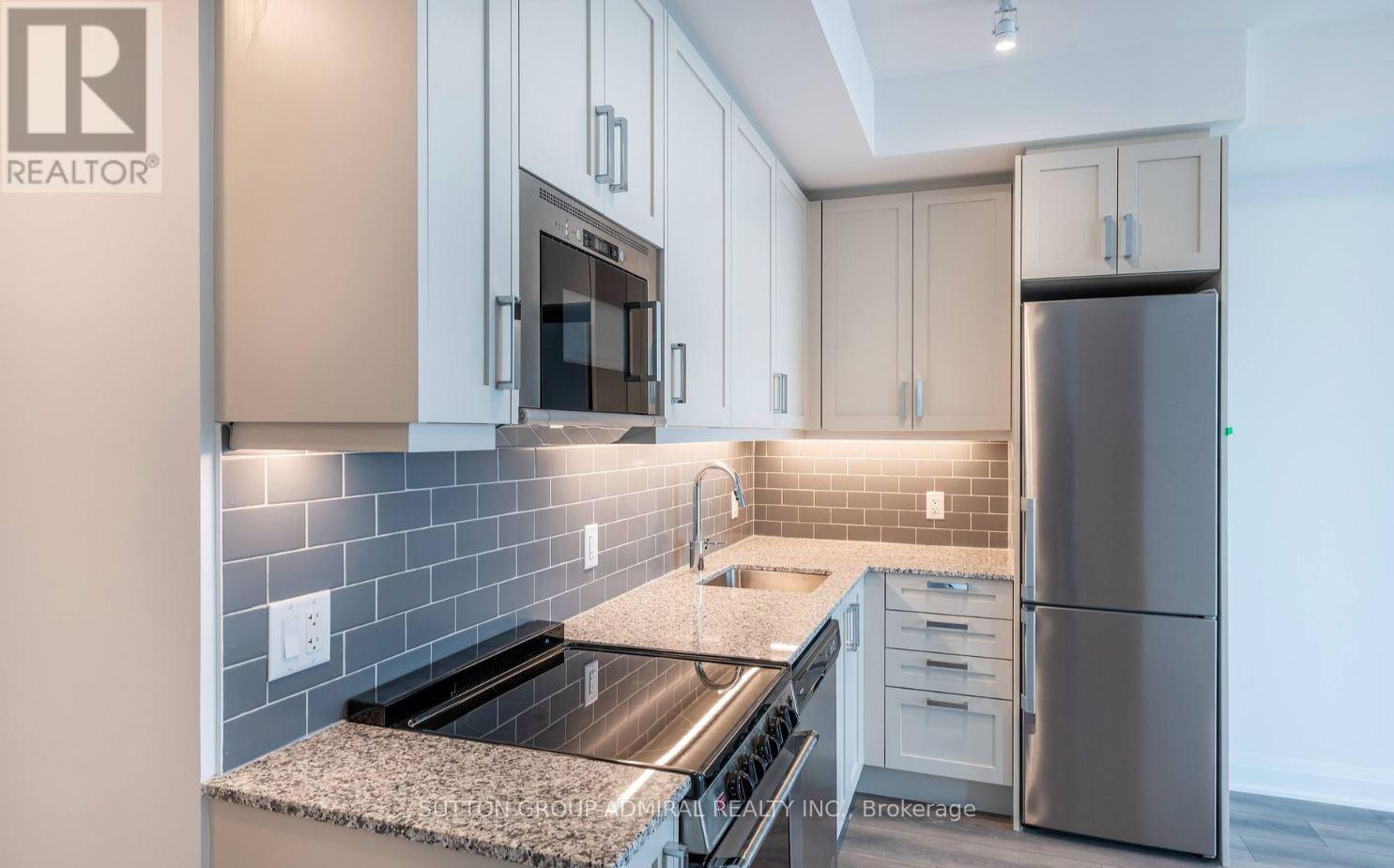 209 - 10 Gatineau Drive, Vaughan, Ontario  L4J 0L2 - Photo 7 - N12747234