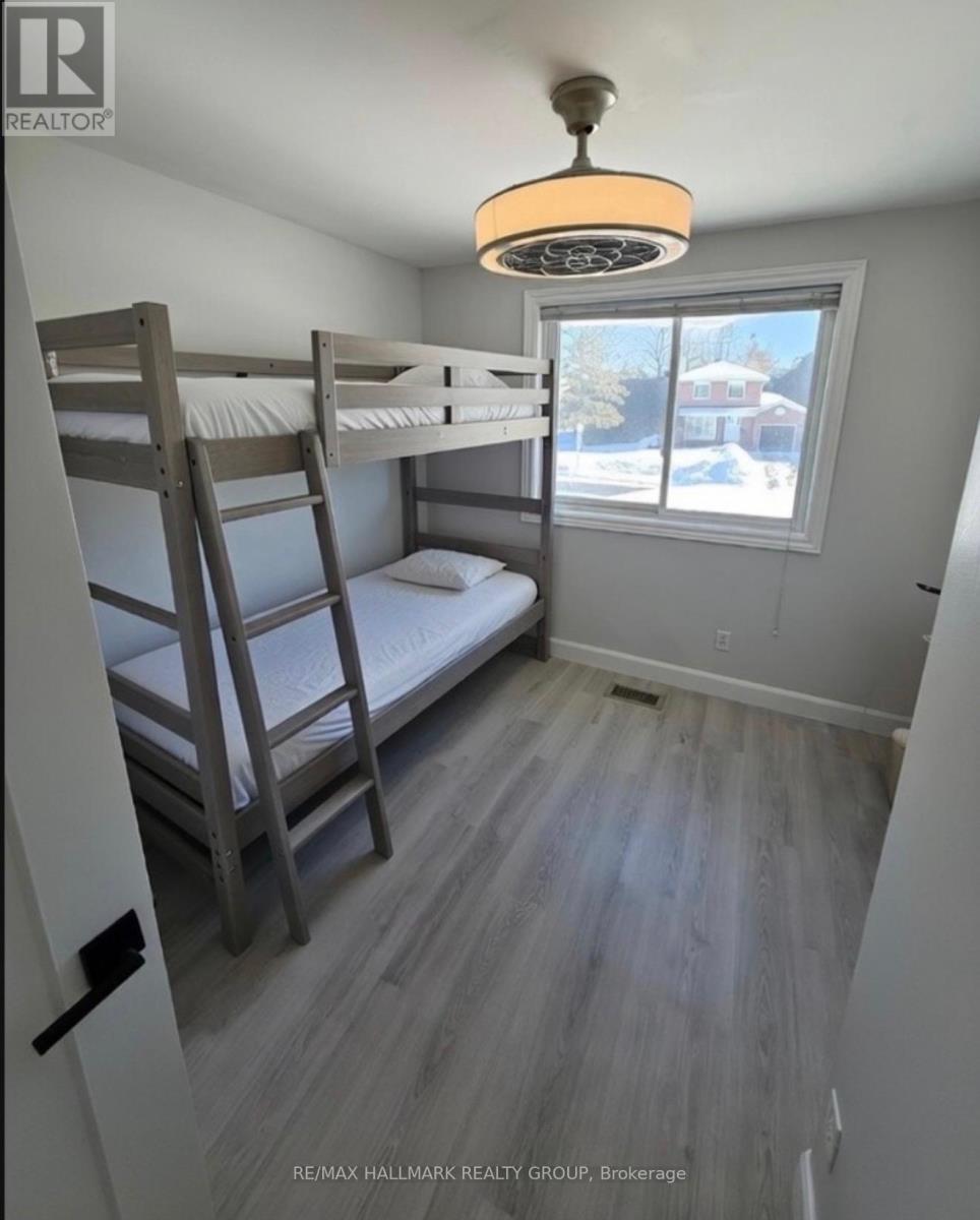 1876 Prestwick Drive, Ottawa, Ontario  K1E 2T4 - Photo 26 - X12735234