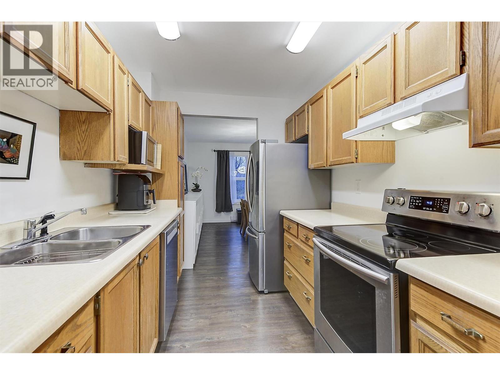 575 Sutherland Avenue Unit# 304, Kelowna, British Columbia  V1Y 8V1 - Photo 6 - 10373129