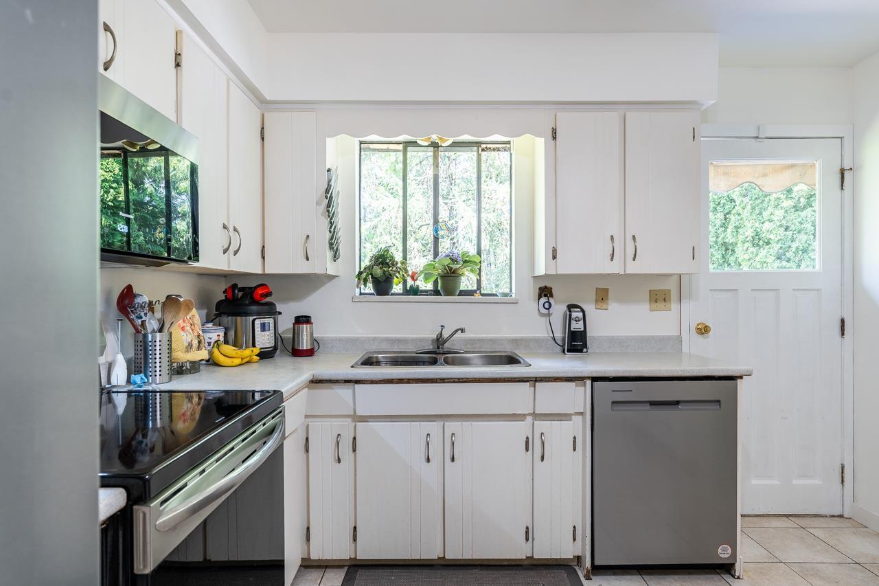 13575 Crestview Drive, Surrey, British Columbia  V3R 6V6 - Photo 4 - R3085788