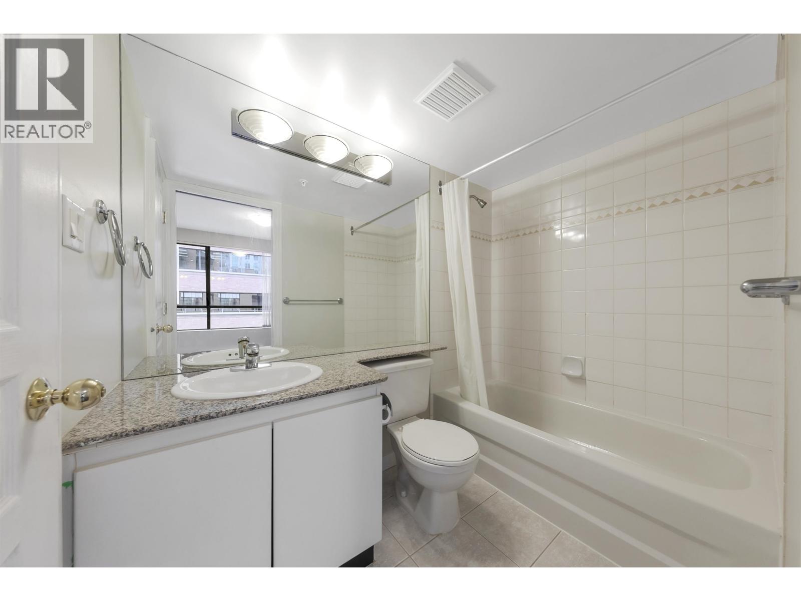 309 1189 Howe Street, Vancouver, British Columbia  V6Z 2X4 - Photo 12 - R3085814