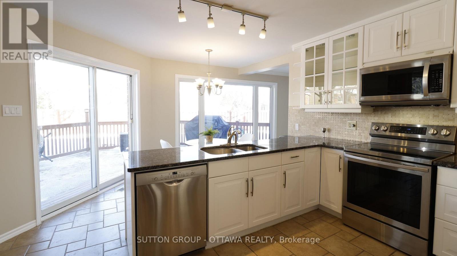 22 Appaloosa Drive N, Ottawa, Ontario  K2M 1N7 - Photo 35 - X12751636