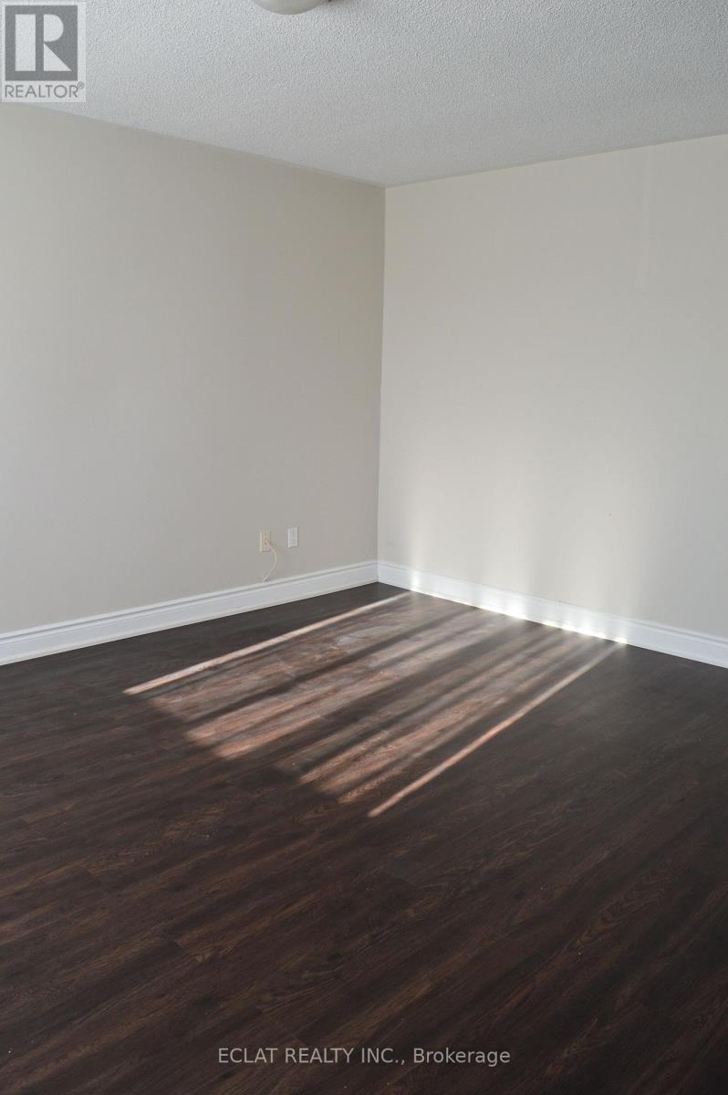 6 Dutch Crescent, Brampton, Ontario  L6Y 3V9 - Photo 19 - W12747724