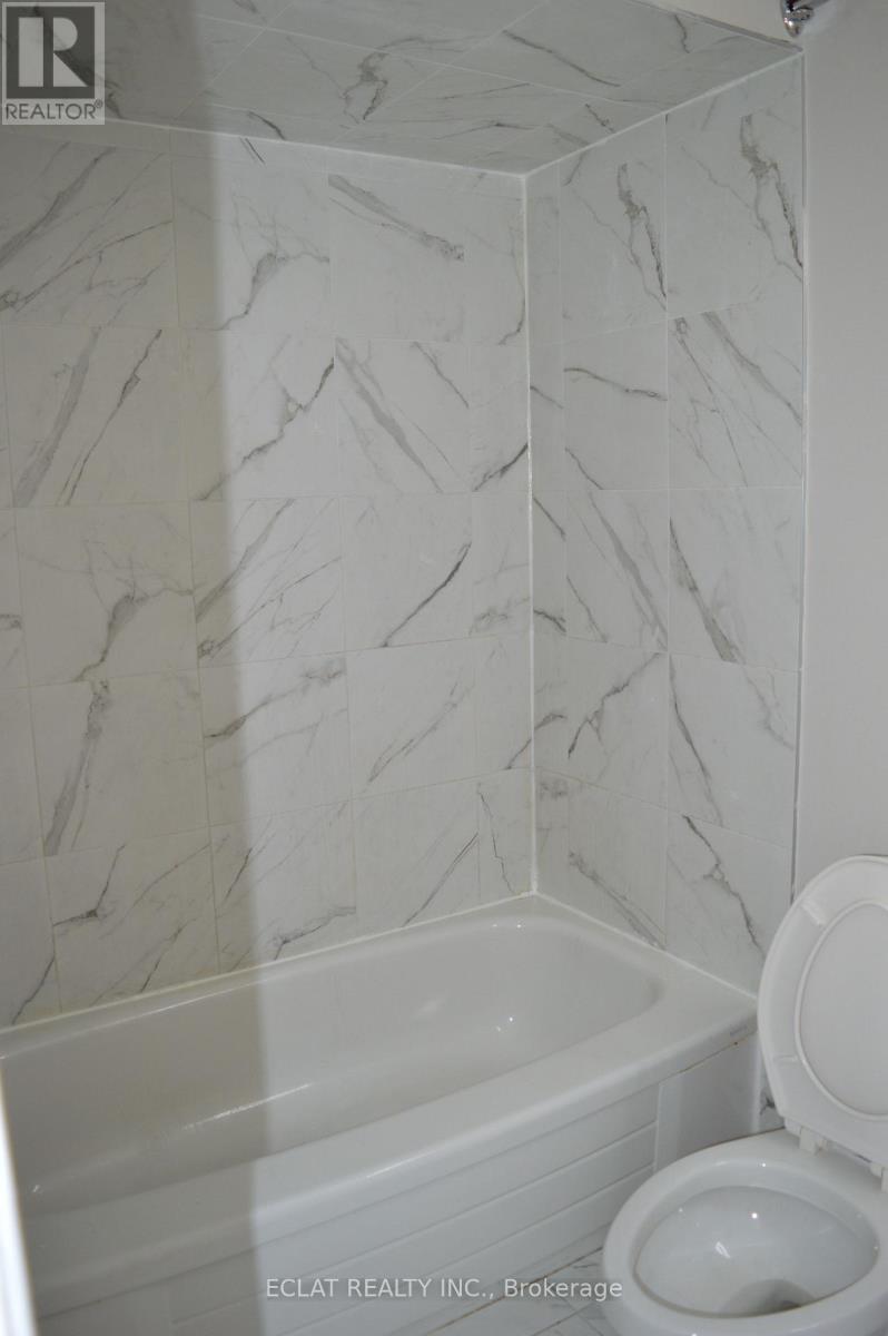 6 Dutch Crescent, Brampton, Ontario  L6Y 3V9 - Photo 21 - W12747724