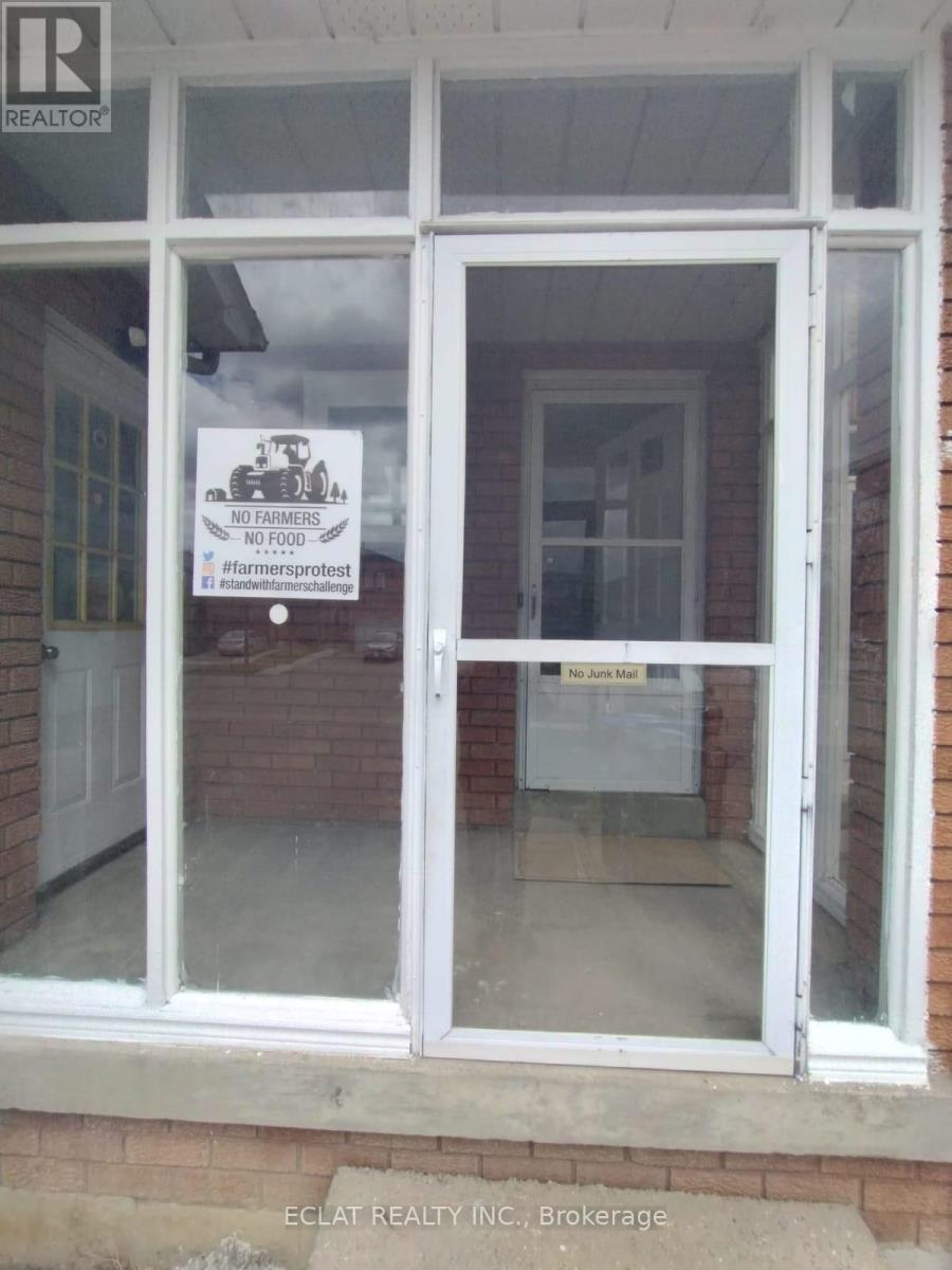 6 Dutch Crescent, Brampton, Ontario  L6Y 3V9 - Photo 3 - W12747724