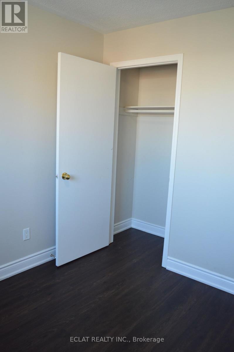 6 Dutch Crescent, Brampton, Ontario  L6Y 3V9 - Photo 32 - W12747724