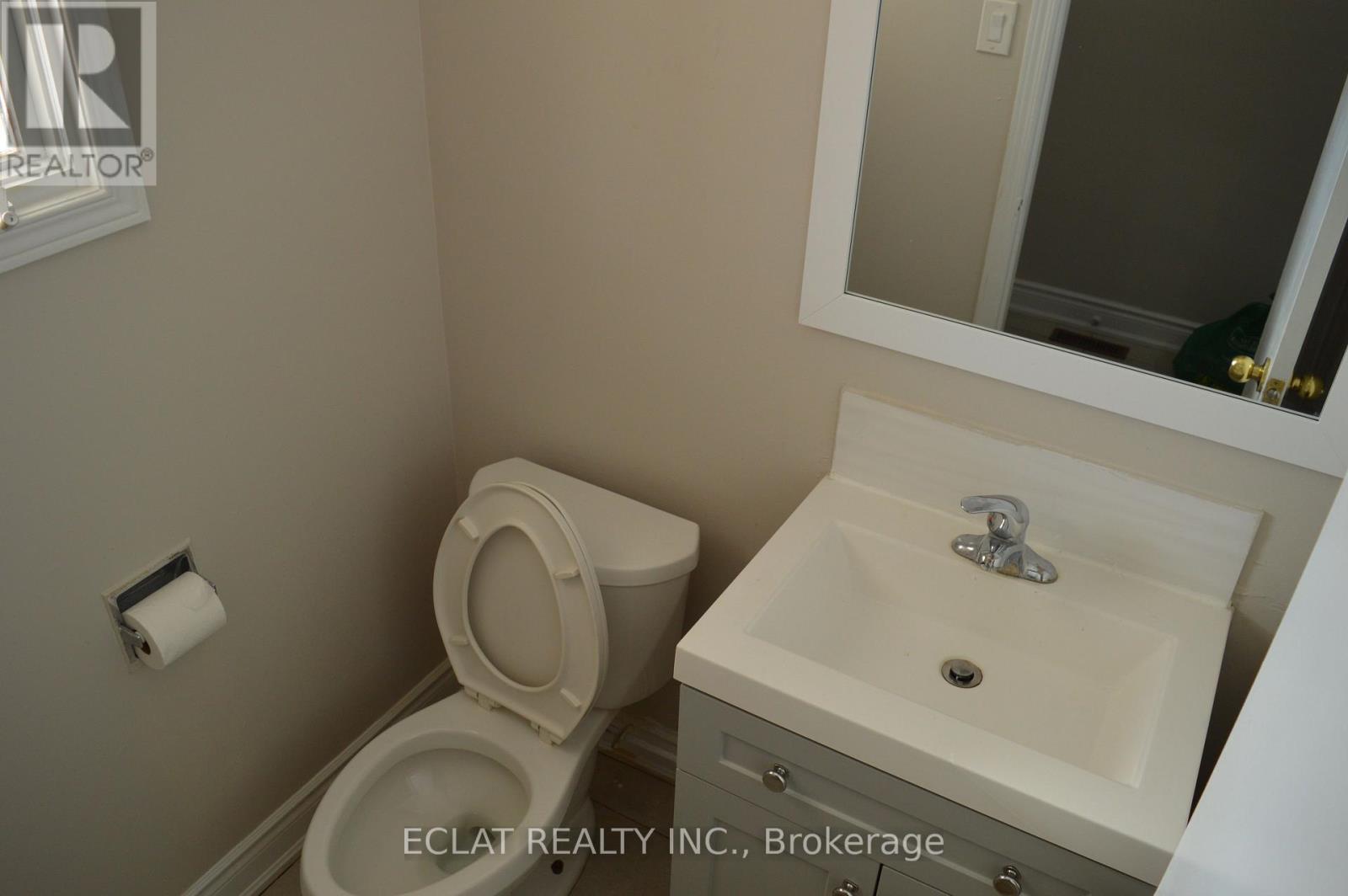 6 Dutch Crescent, Brampton, Ontario  L6Y 3V9 - Photo 9 - W12747724