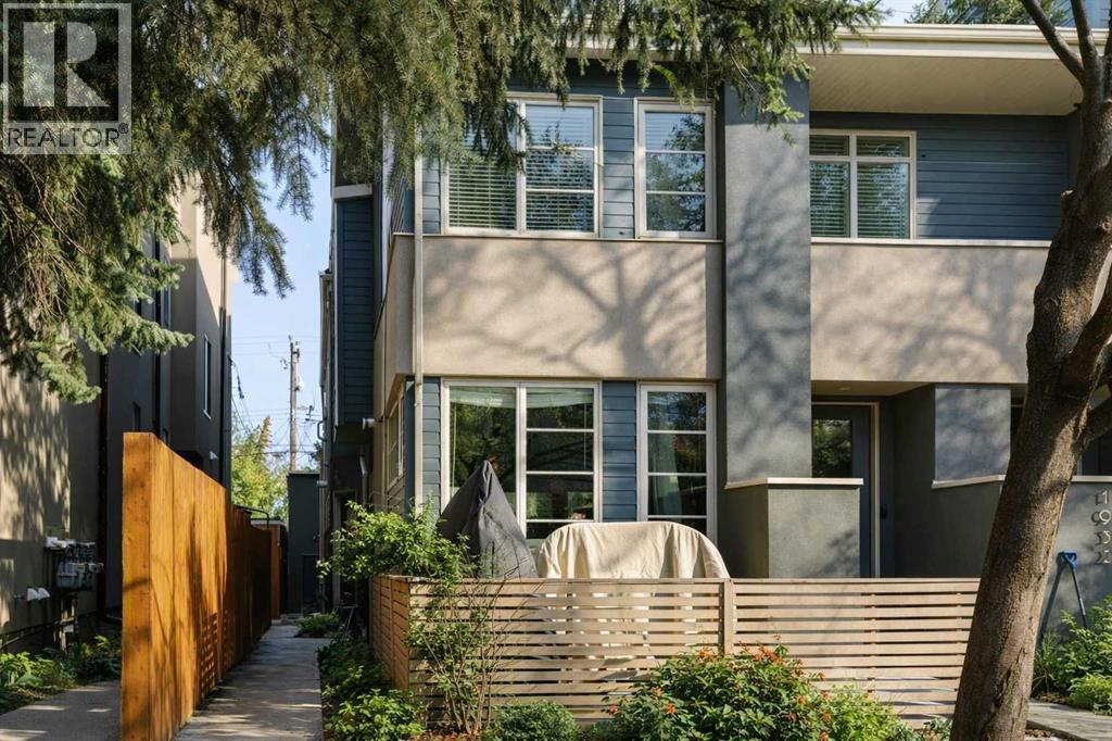 2, 1930 36 Street SW, Calgary, Alberta