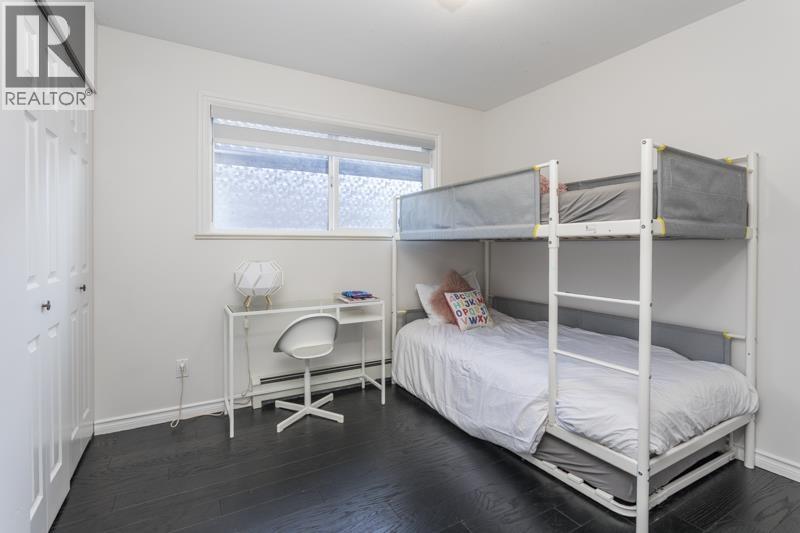 Listing Picture 13 of 32 : 1278 E 13TH AVENUE, Vancouver / 溫哥華 - 魯藝地產 Yvonne Lu Group - MLS Medallion Club Member