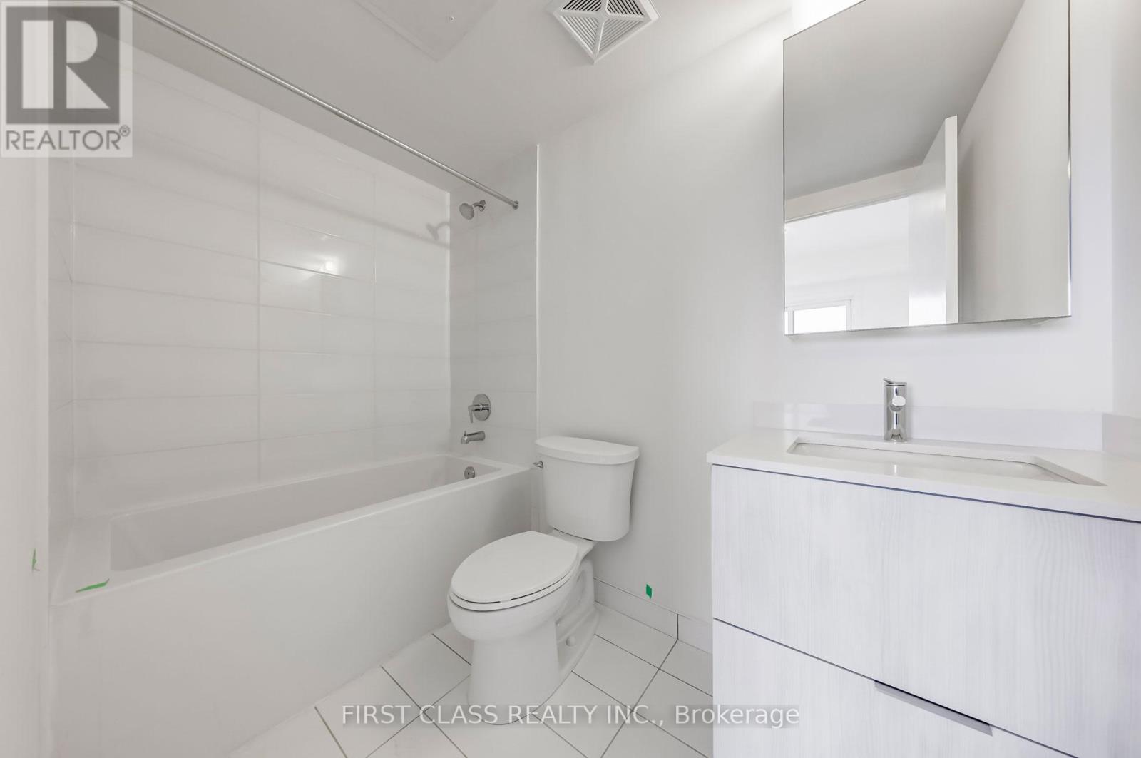 110 - 10 Steckley House Lane, Richmond Hill, Ontario  L4S 0N1 - Photo 13 - N12751612