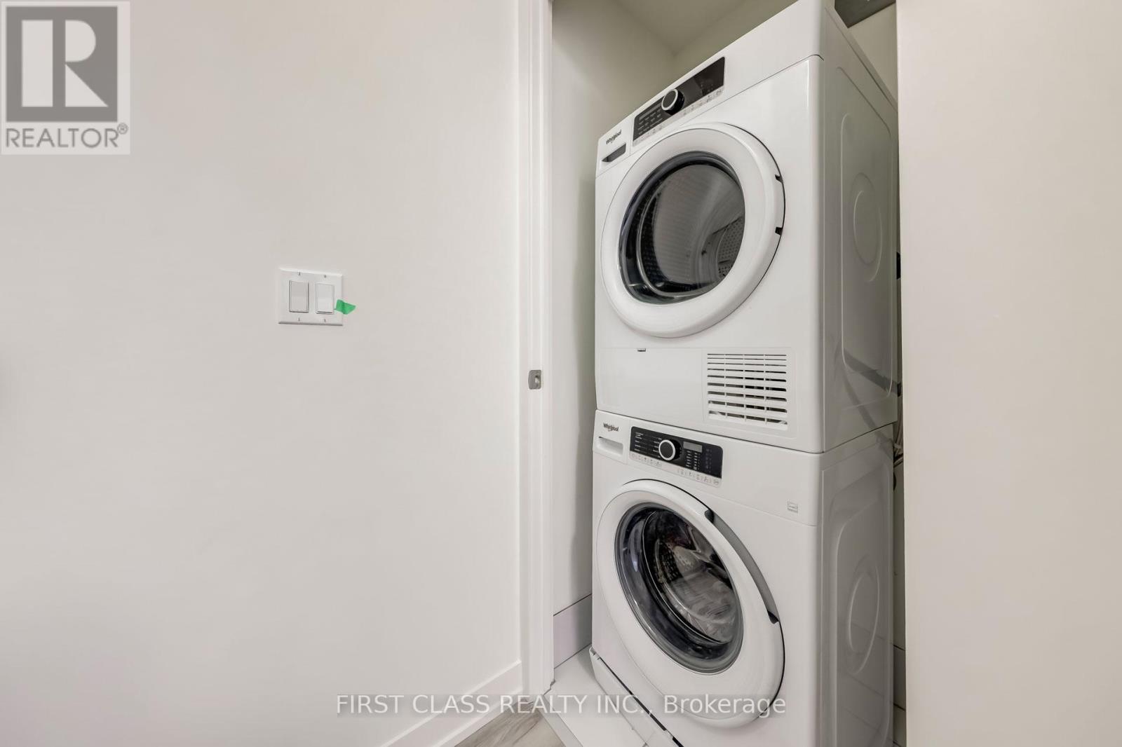 110 - 10 Steckley House Lane, Richmond Hill, Ontario  L4S 0N1 - Photo 16 - N12751612