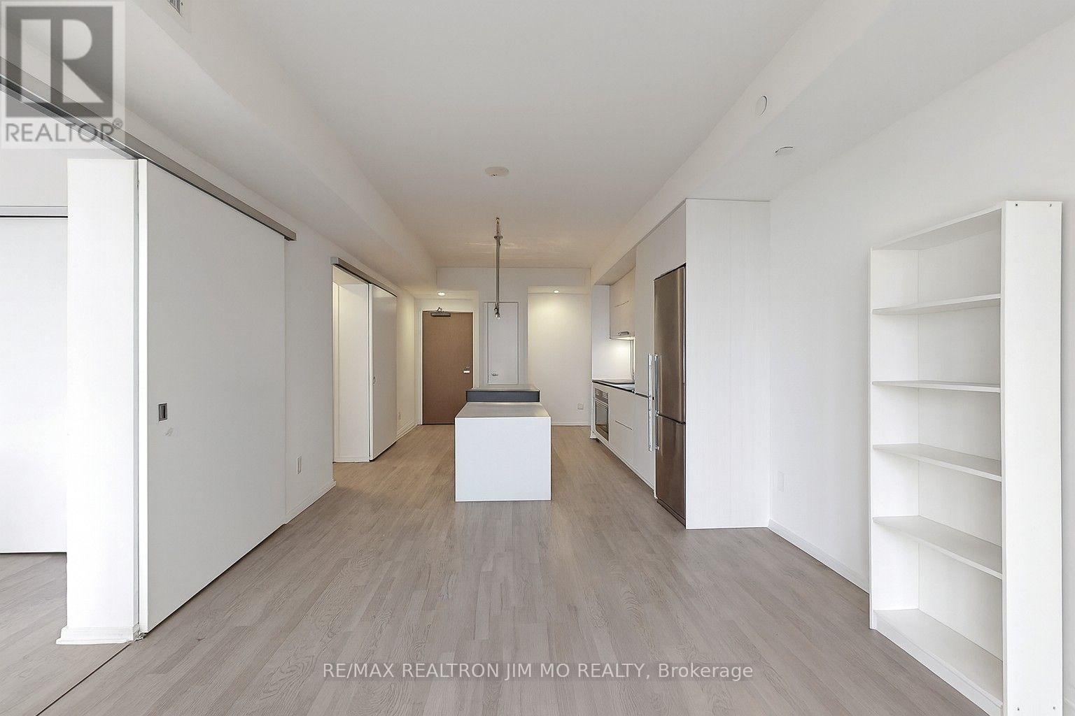 1712 - 1 Bloor Street E, Toronto, Ontario  M4W 1A9 - Photo 8 - C12675894