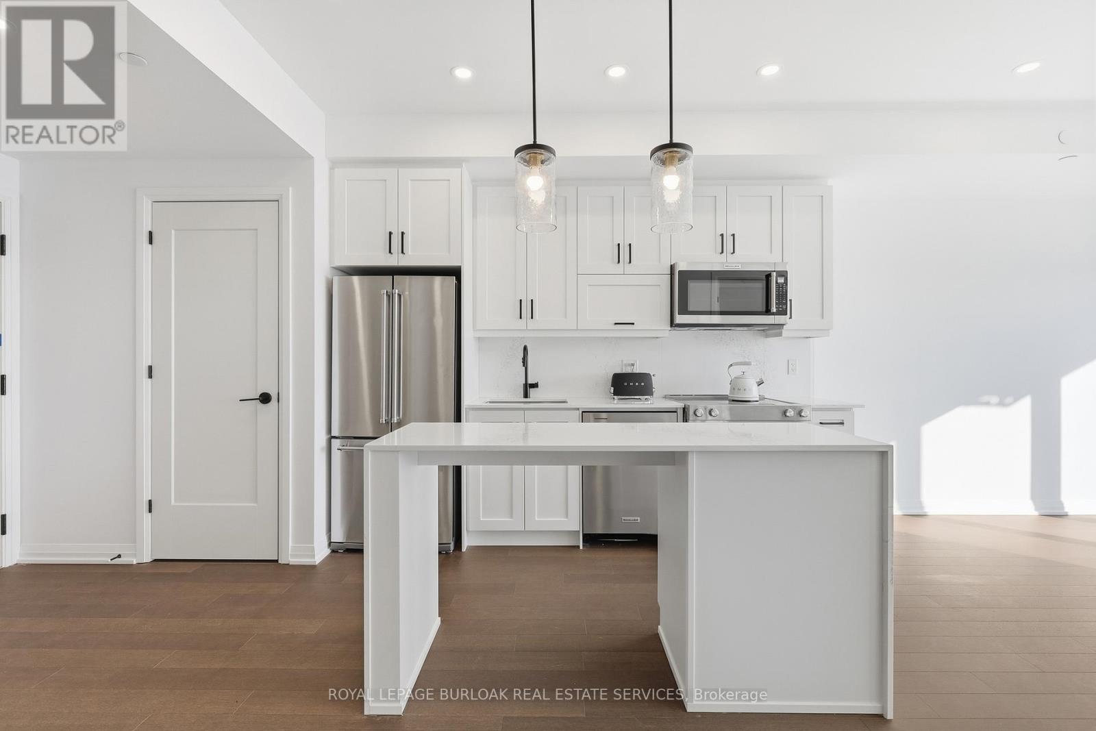 518 - 3006 Cutmore Boulevard, Oakville, Ontario  L6H 3A4 - Photo 11 - W12751588