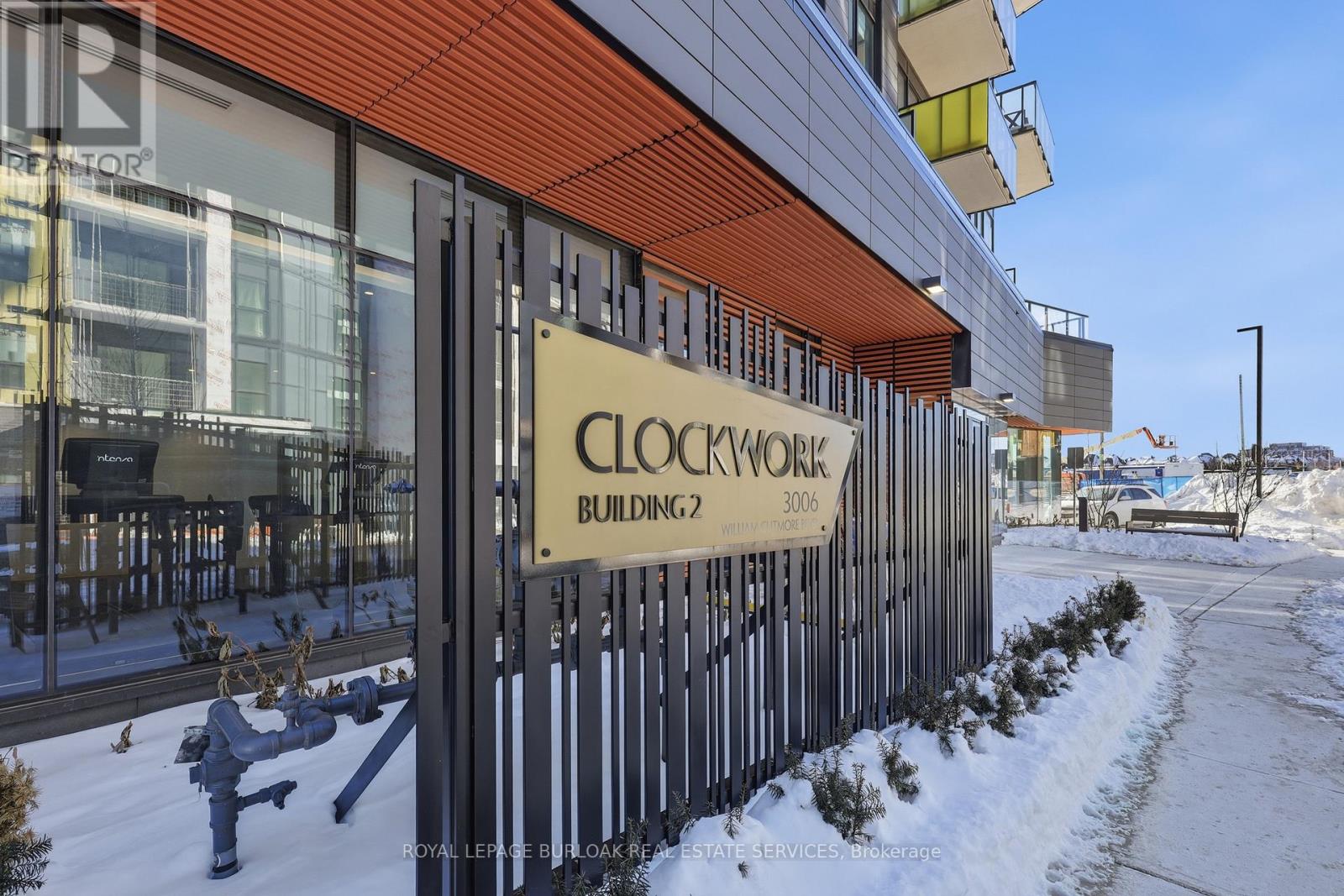 518 - 3006 Cutmore Boulevard, Oakville, Ontario  L6H 3A4 - Photo 2 - W12751588