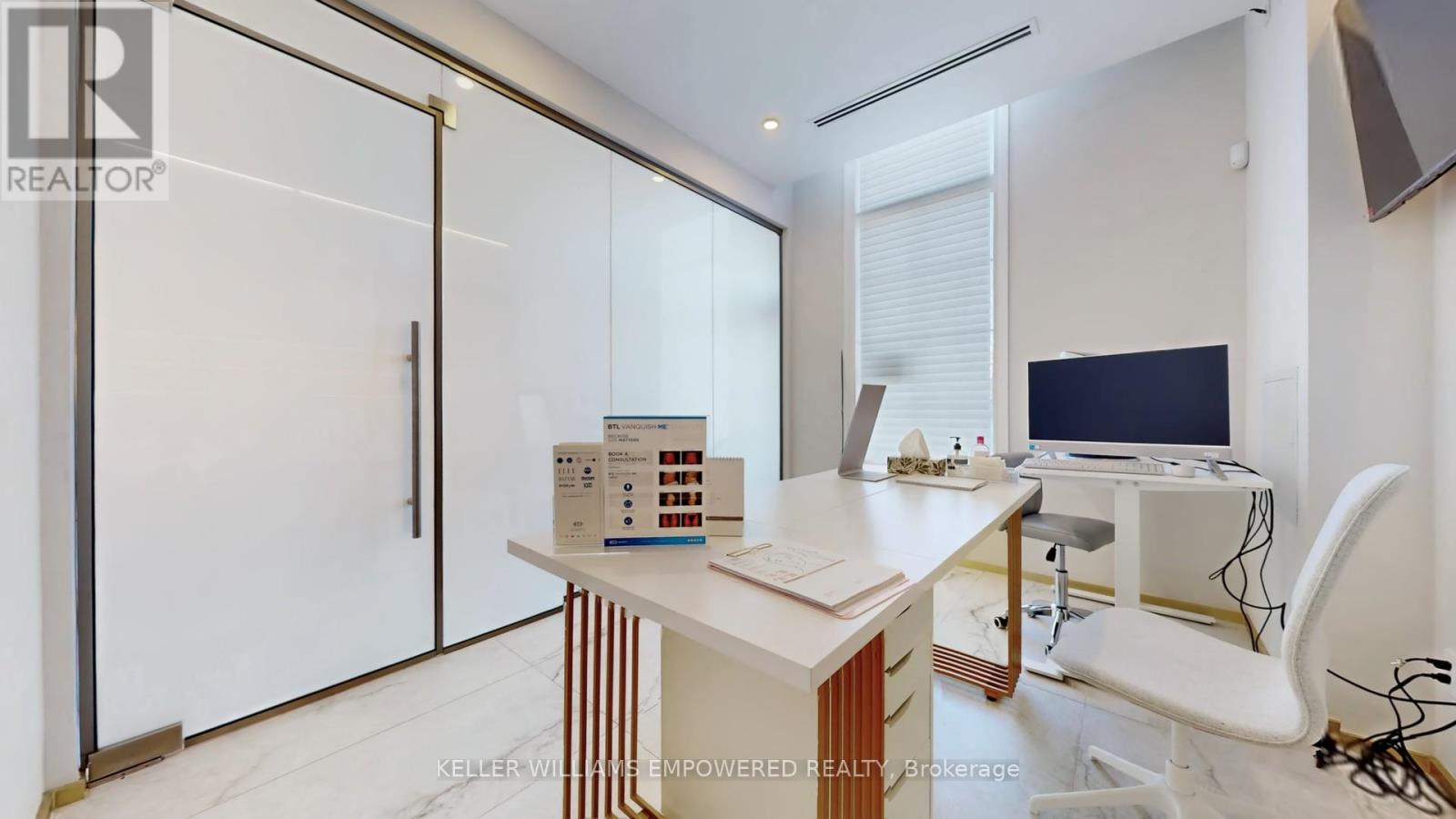 41 - 1545 Cornwall Road, Oakville, Ontario  L6J 0B2 - Photo 10 - W12751604