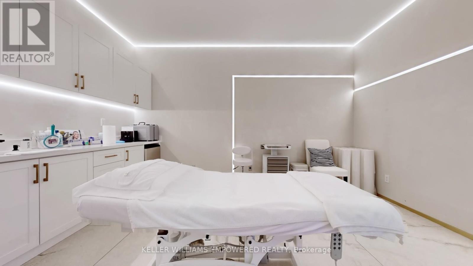 41 - 1545 Cornwall Road, Oakville, Ontario  L6J 0B2 - Photo 14 - W12751604