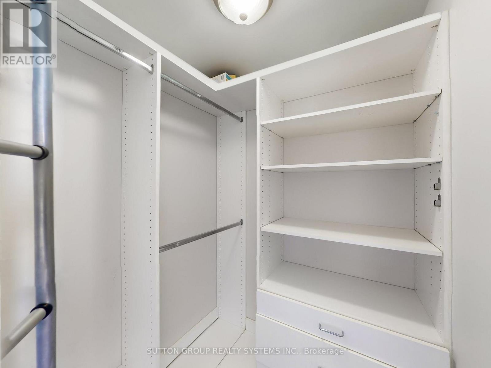 1507 - 70 High Park Avenue, Toronto, Ontario  M6P 1A1 - Photo 11 - W12751618