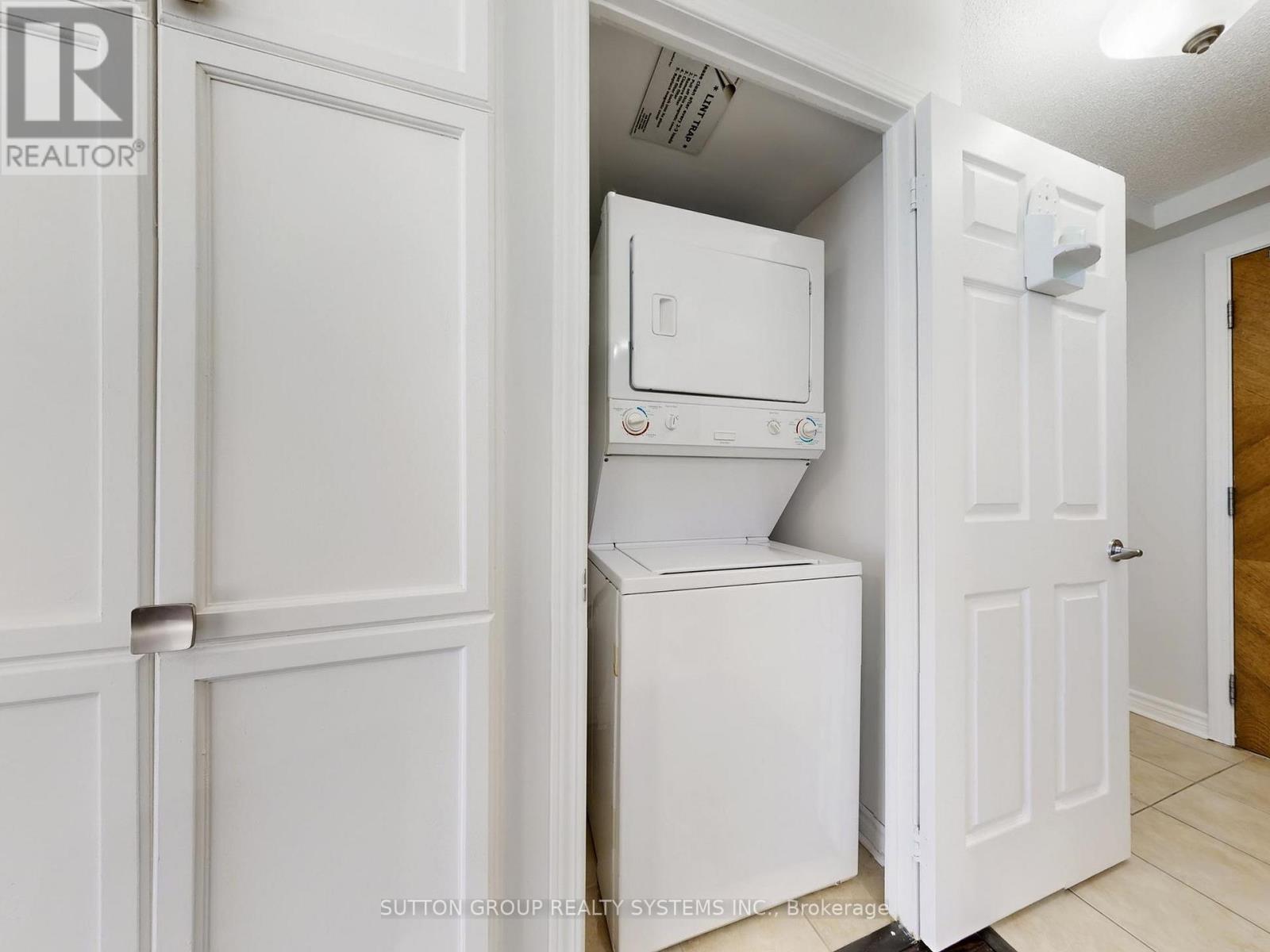 1507 - 70 High Park Avenue, Toronto, Ontario  M6P 1A1 - Photo 17 - W12751618