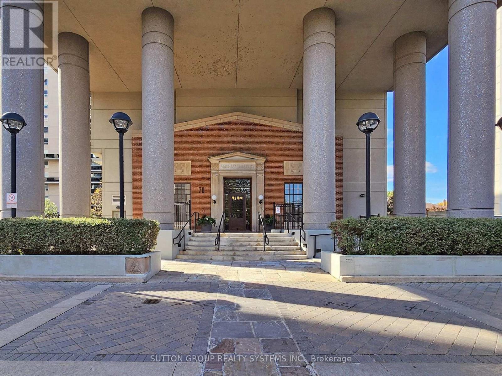 1507 - 70 High Park Avenue, Toronto, Ontario  M6P 1A1 - Photo 3 - W12751618