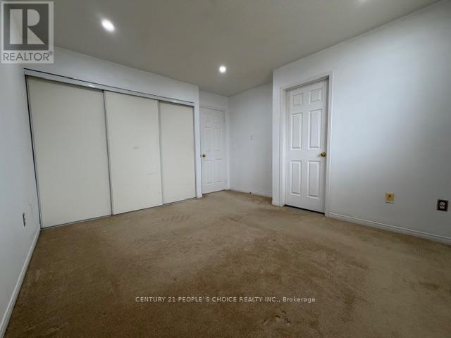 2944 Westbury Court S, Mississauga, Ontario  L5M 6B2 - Photo 20 - W12751624