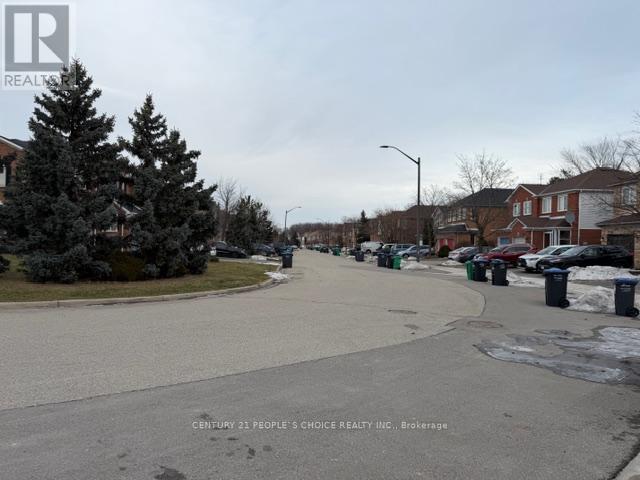 2944 Westbury Court S, Mississauga, Ontario  L5M 6B2 - Photo 30 - W12751624