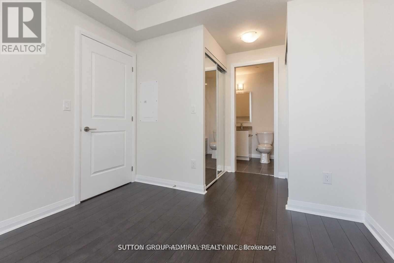 510 - 5025 Four Springs Avenue, Mississauga, Ontario  L6R 0G5 - Photo 10 - W12751634