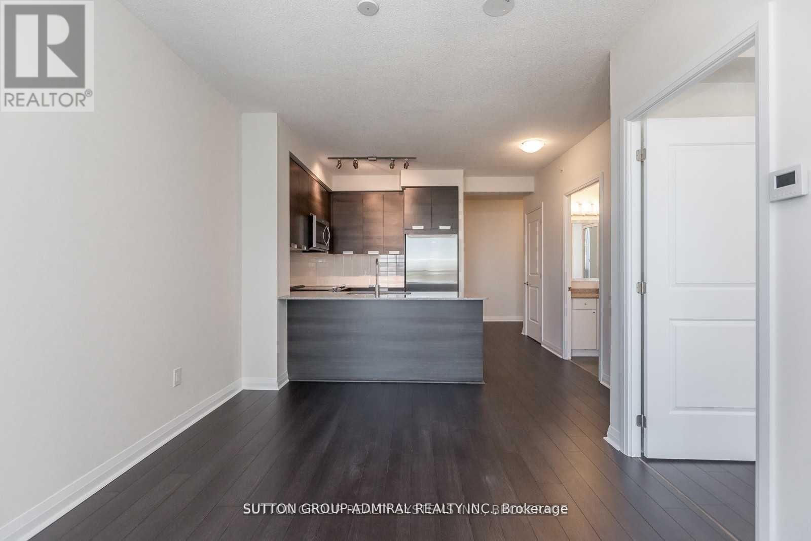 510 - 5025 Four Springs Avenue, Mississauga, Ontario  L6R 0G5 - Photo 4 - W12751634