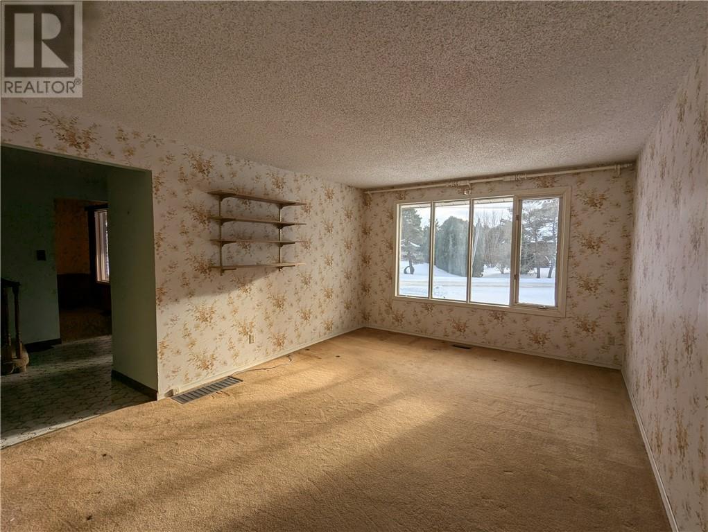 1424 Ramsey Lake Rd, Sudbury, Ontario  P3E 6J1 - Photo 13 - 2126283