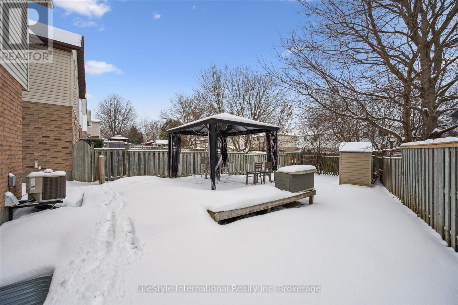 5 Troy Crescent, Guelph, Ontario  N1E 6W7 - Photo 37 - X12751660