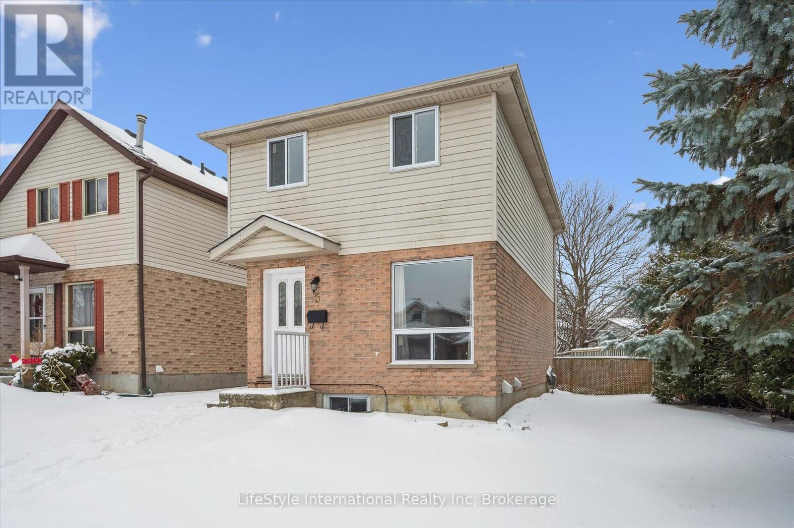 5 Troy Crescent, Guelph, Ontario  N1E 6W7 - Photo 4 - X12751660