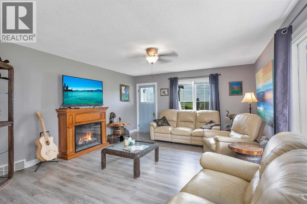 10, 6138 Highway 584, Rural Mountain View County, Alberta  T0M 1X0 - Photo 21 - A2242296