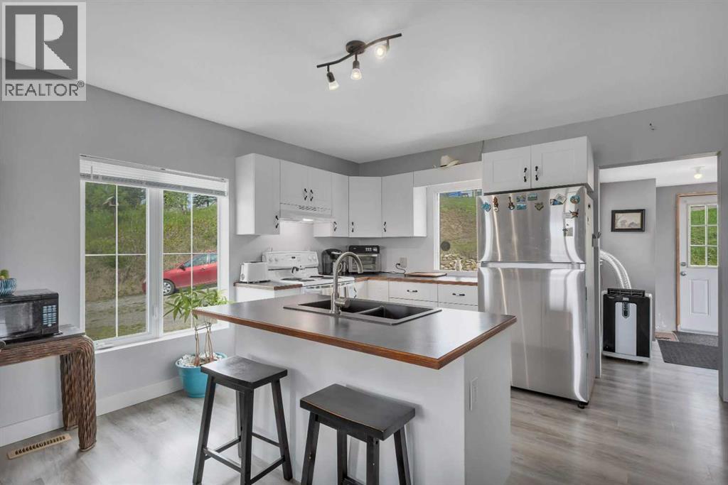 10, 6138 Highway 584, Rural Mountain View County, Alberta  T0M 1X0 - Photo 12 - A2242296