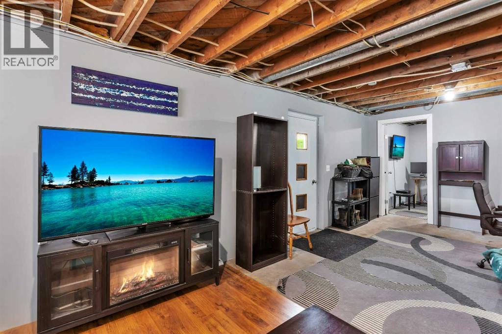 10, 6138 Highway 584, Rural Mountain View County, Alberta  T0M 1X0 - Photo 36 - A2242296