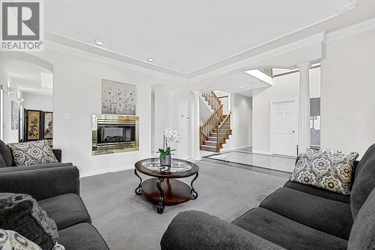 7362 Waverley Avenue, Burnaby, British Columbia  V5J 4A6 - Photo 3 - R3085712