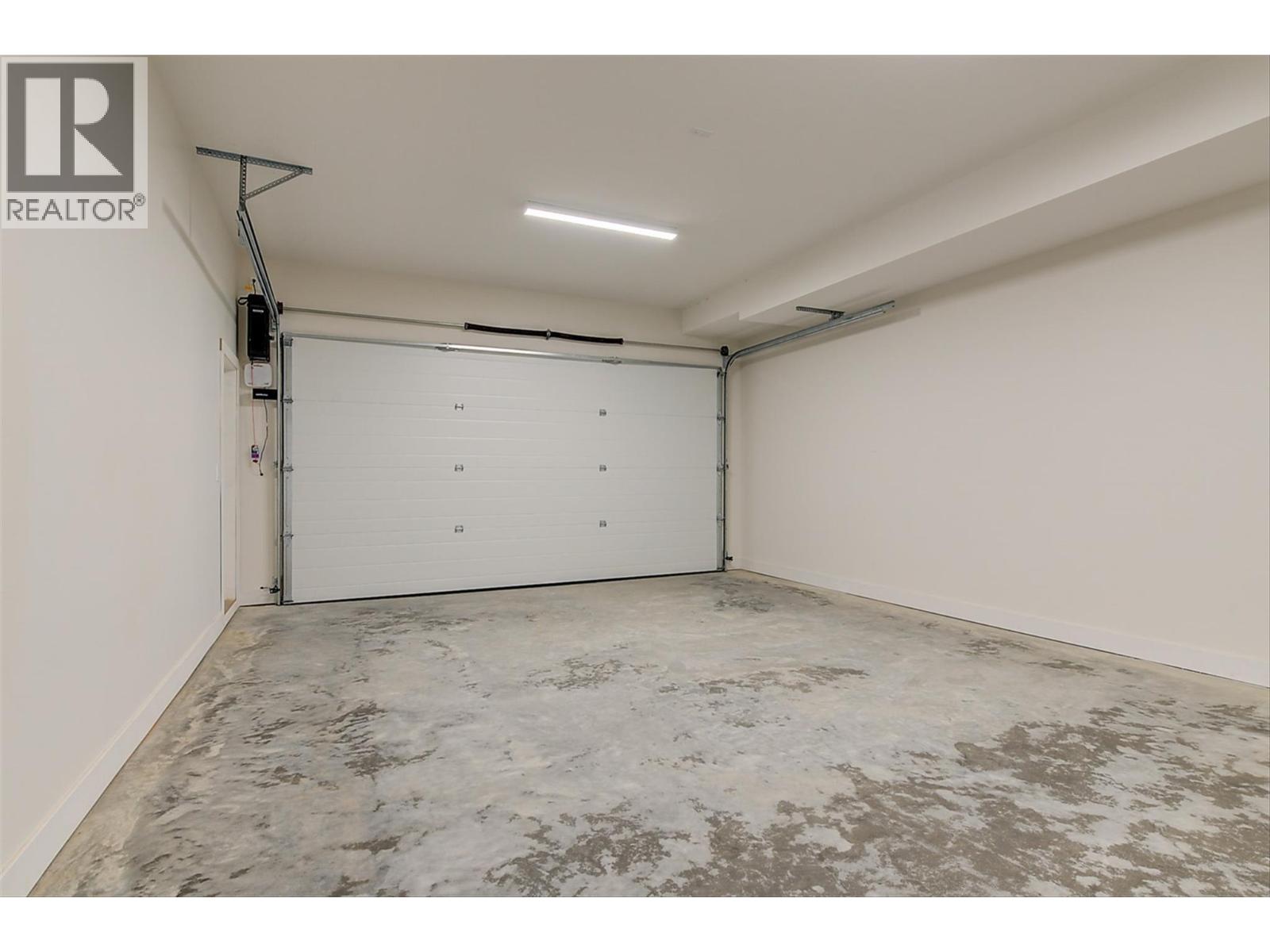 732 Coopland Crescent Unit# 1 Kelowna Photo 47