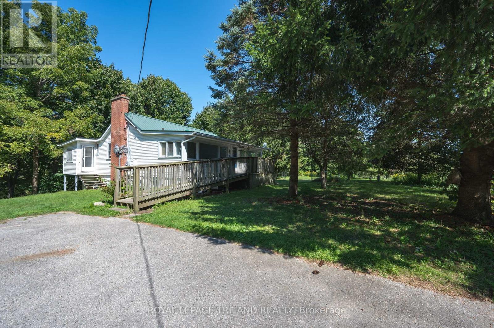 479 George Street, Central Elgin, Ontario  N5L 1H1 - Photo 2 - X12751666